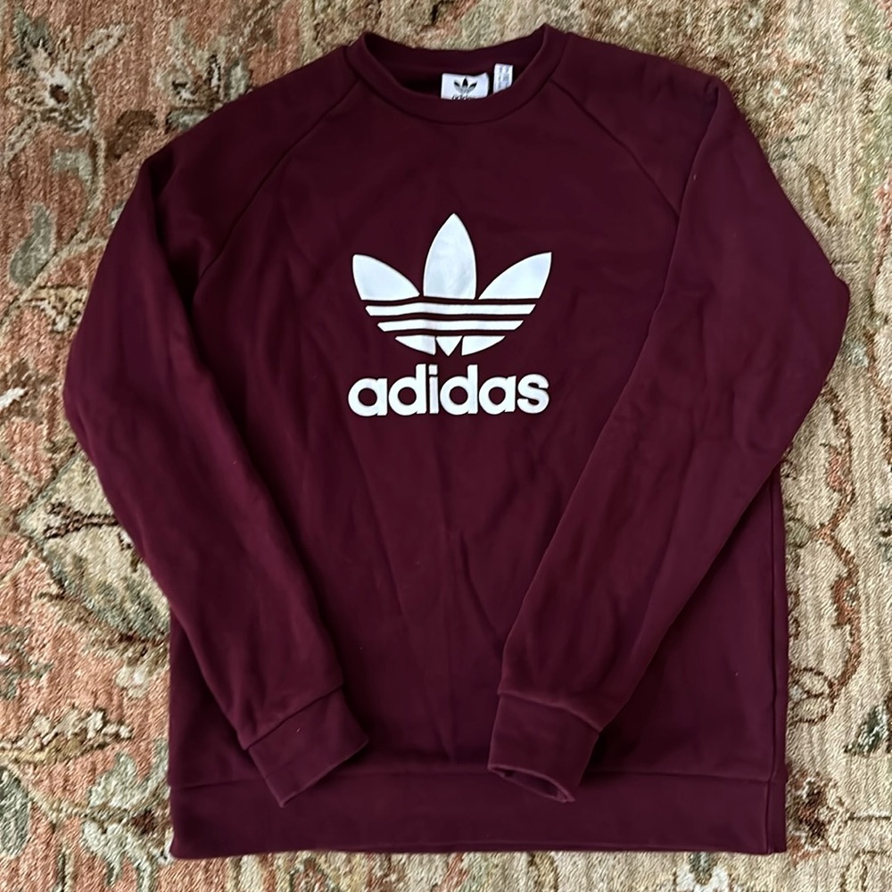 Adidas Men’s Medium Crew Neck sweatshirt